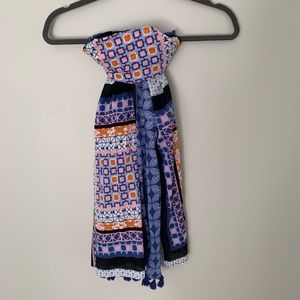 ❌SOLD❌Scarf  Stella and Dot blue orange